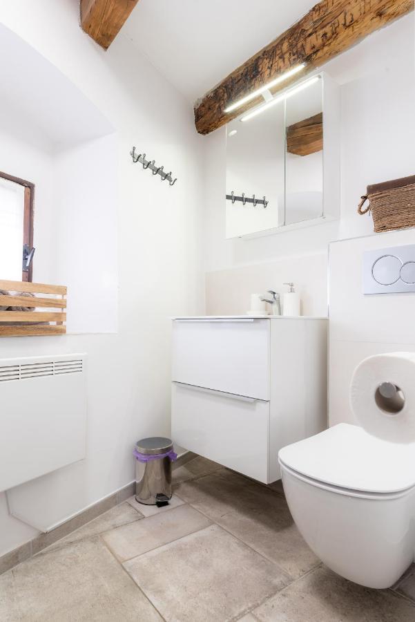 Apartment Villa Irena Great For A Family Holiday With Free Parking And Ev Station Ajdovscina Exterior photo