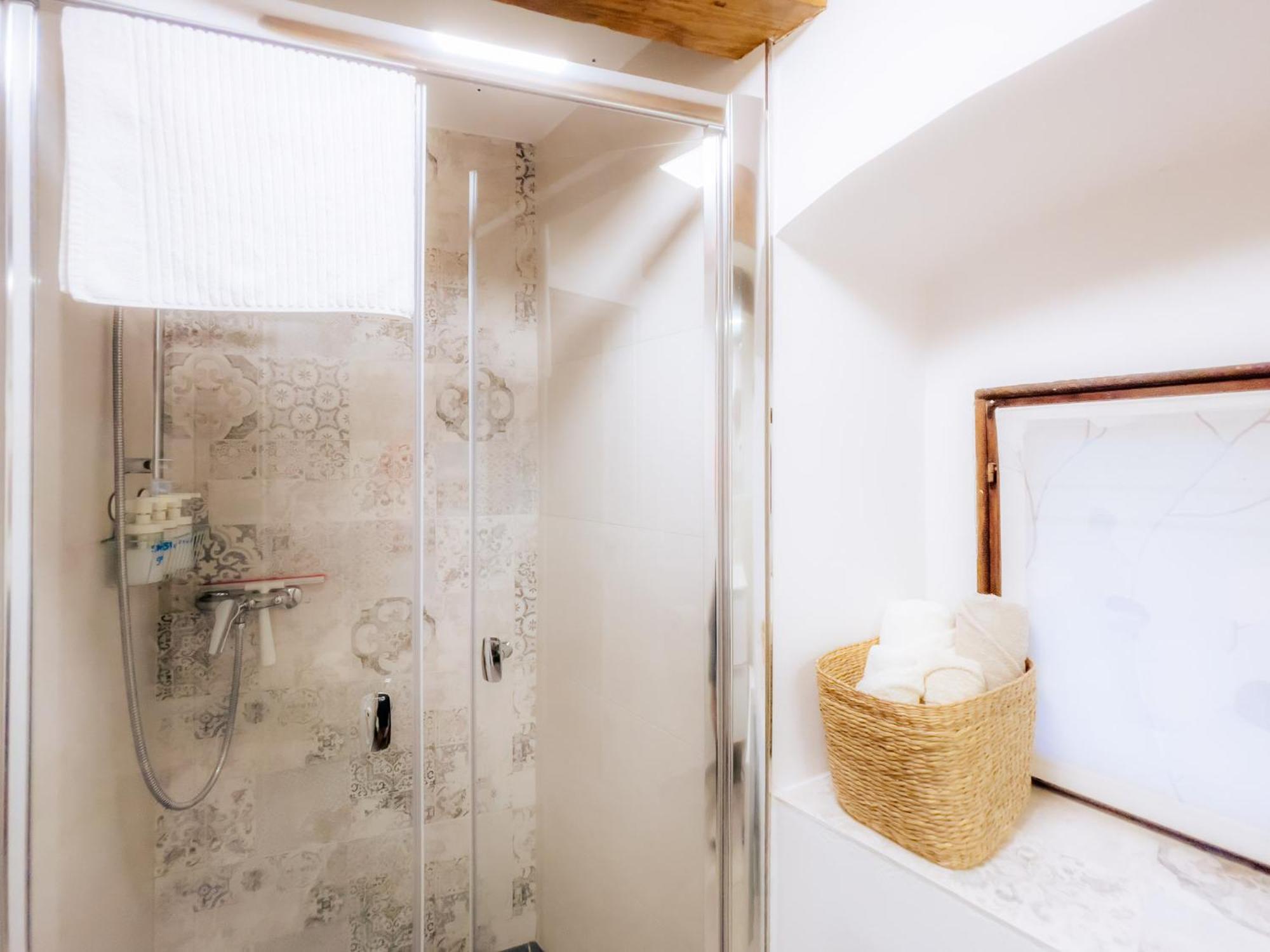 Apartment Villa Irena Great For A Family Holiday With Free Parking And Ev Station Ajdovscina Exterior photo